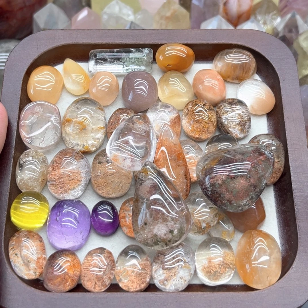 玉***੭未镶嵌珠宝半成品水晶64