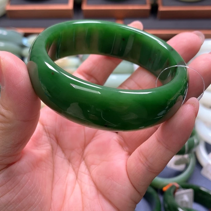 【闪购商品】未镶嵌手镯和田玉（碧玉）32