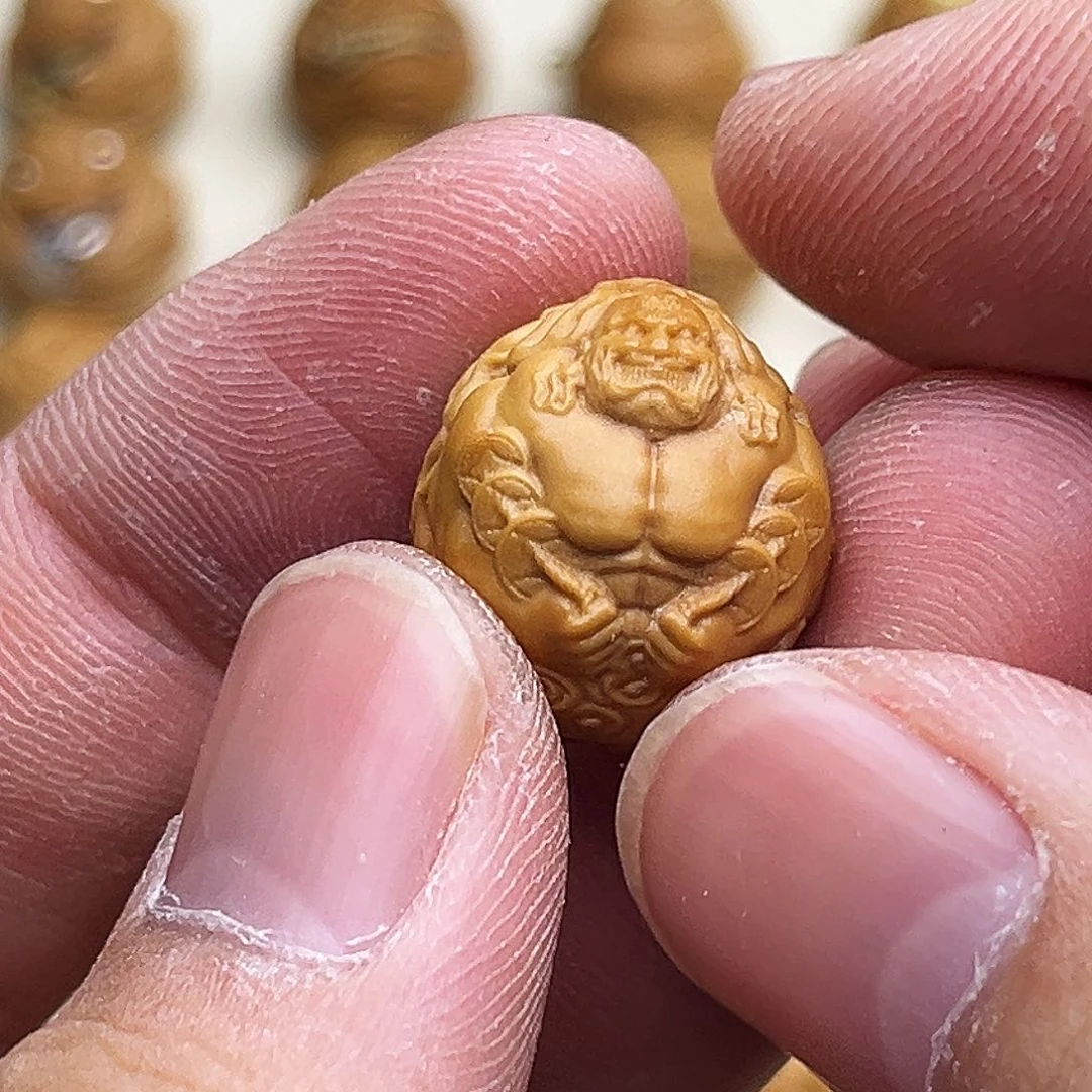 猴头核桃吊坠抓财恶僧17