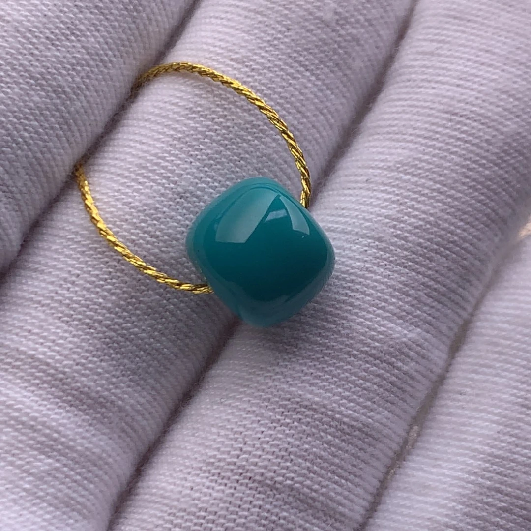 绿松石未镶嵌珠宝奇石9.8尺寸