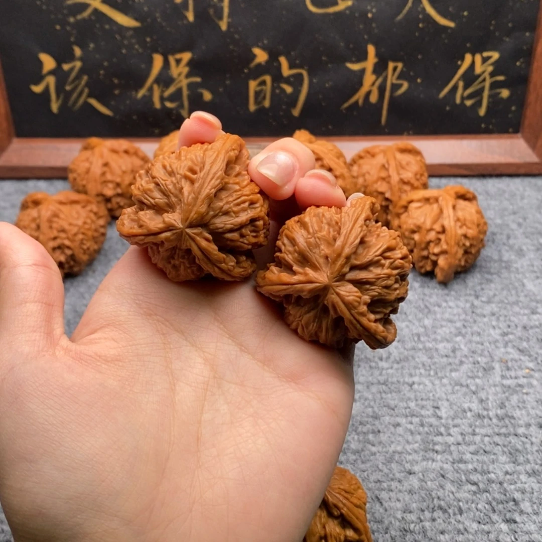 【闪购商品】吊坠文玩核桃徐*年