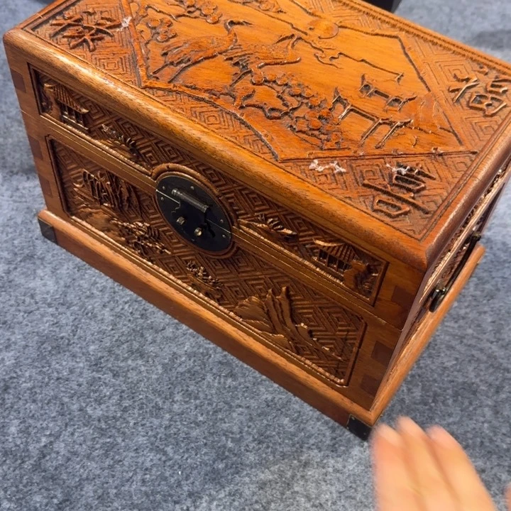 贡木箱的的的的的