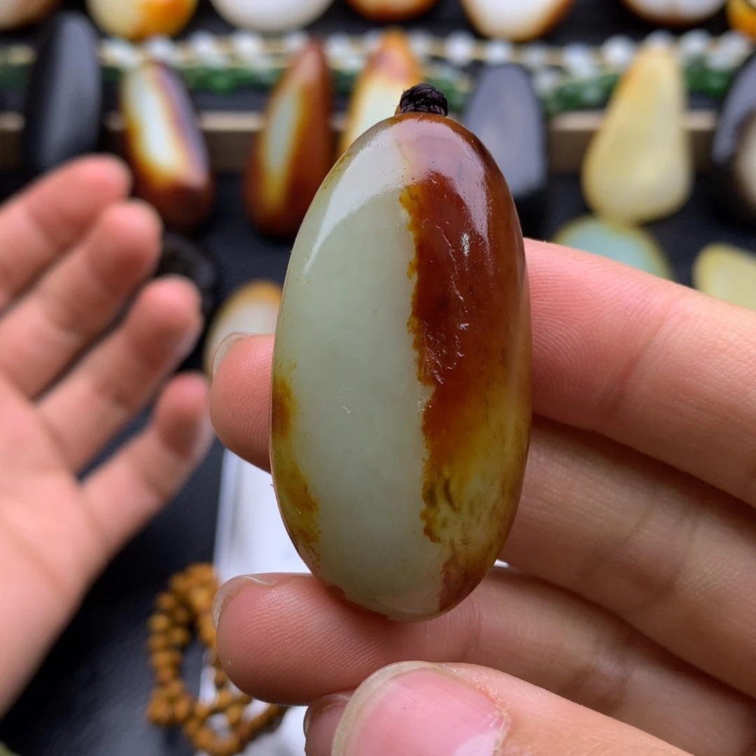 和田玉挂件未镶嵌