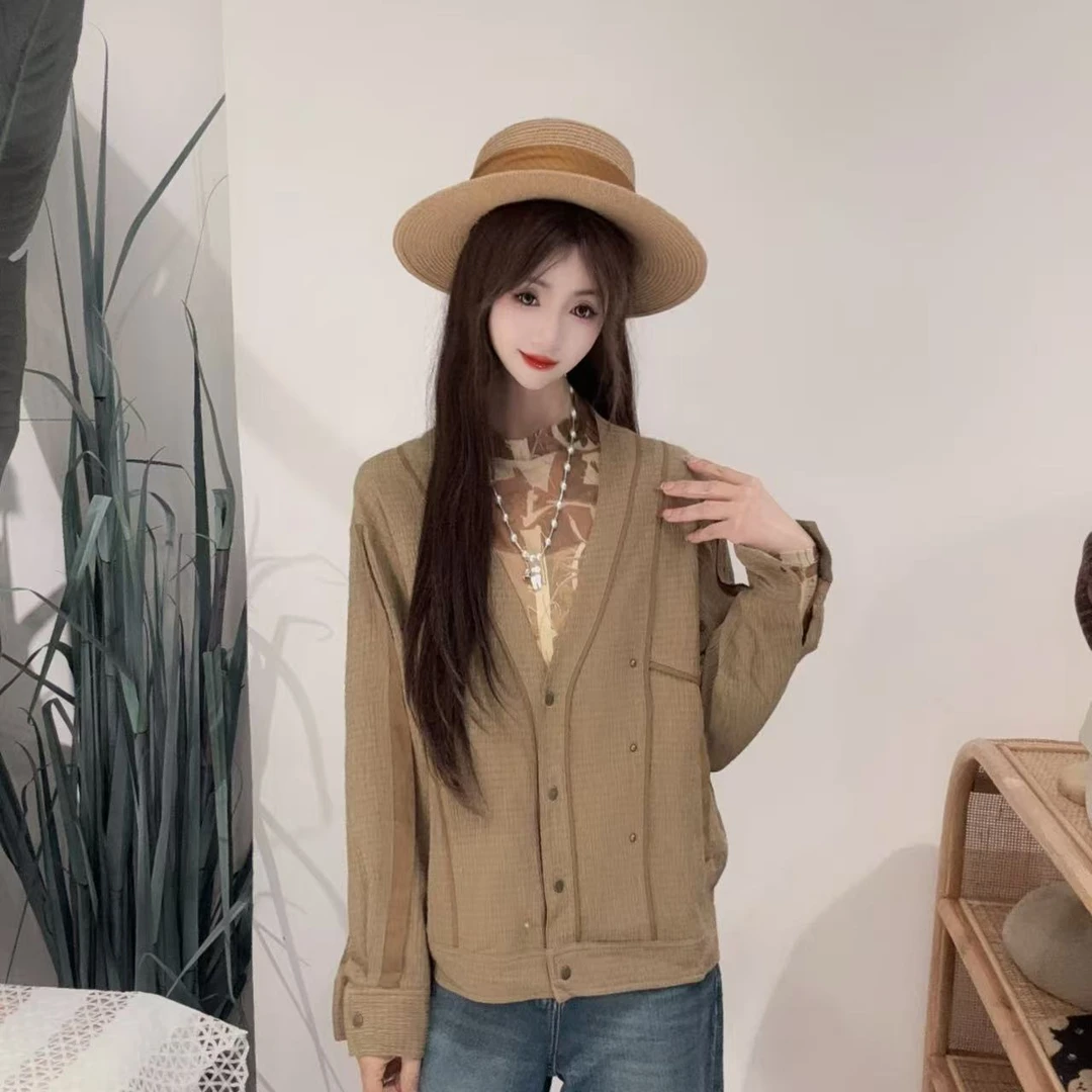 PA30512343复古文艺学院风卡其色格纹设计休闲百搭款小众设计开衫