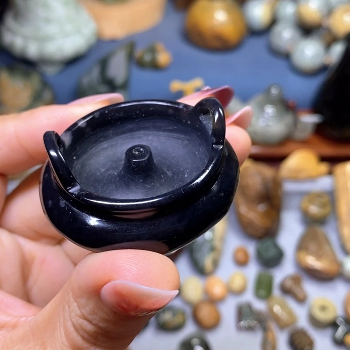 蛇纹石玉未镶嵌岫玉香插