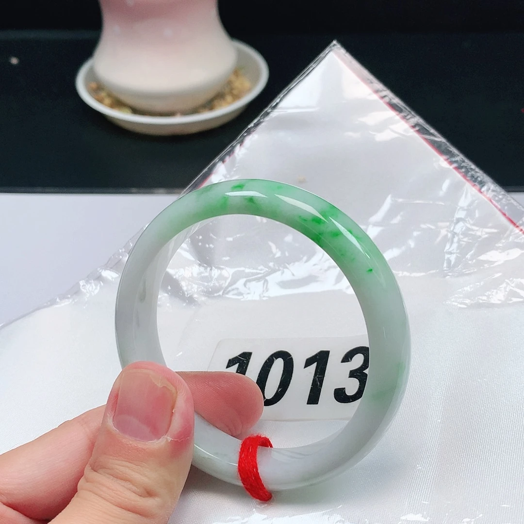 翡翠未镶嵌手镯翡翠1013