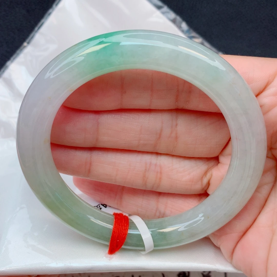 翡翠未镶嵌手镯57胖圆条