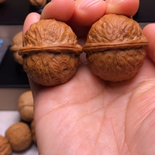 文玩核桃把件邋****g乾坤球52