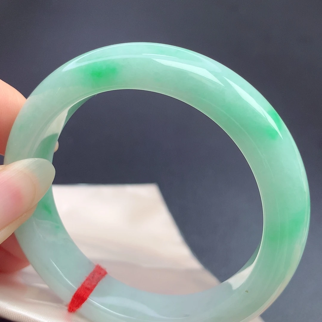 翡翠未镶嵌手镯54.8圈口