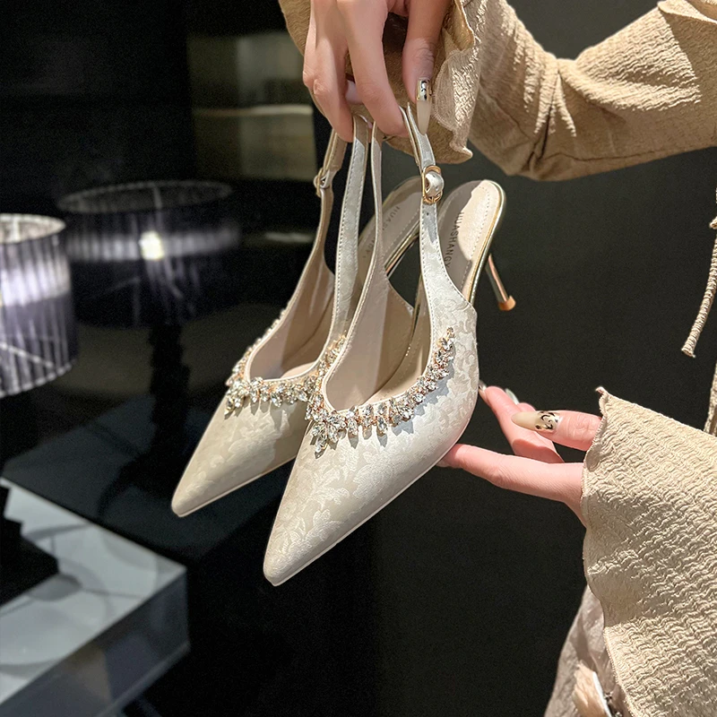 水钻尖头高跟凉鞋2025夏季新款性感宴会礼服女单鞋细跟中式国风女