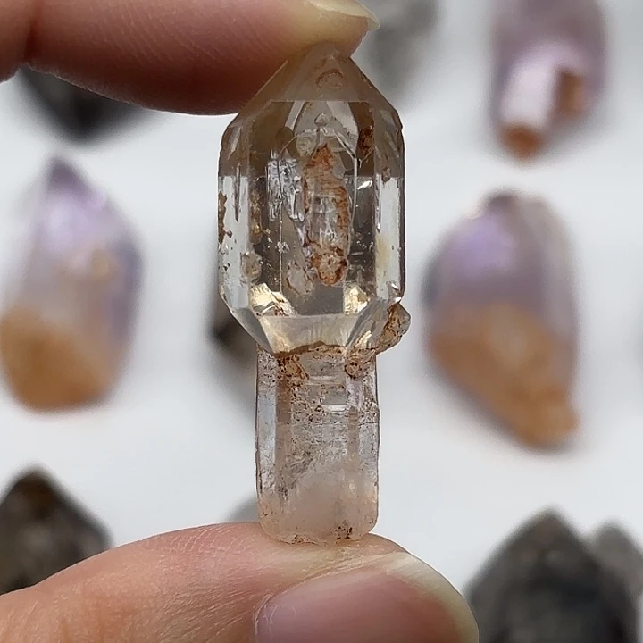 水晶颈饰未镶嵌巴基斯坦红泥权杖闪灵钻37mm+