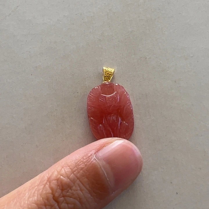 菱锰矿（红纹石）吊坠(不含链)18K金镶嵌屁***猪