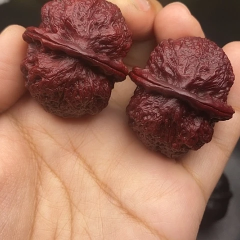 文玩核桃把件…41尺饕餮