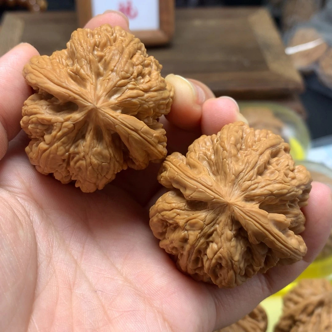 文玩核桃把件45粗筋