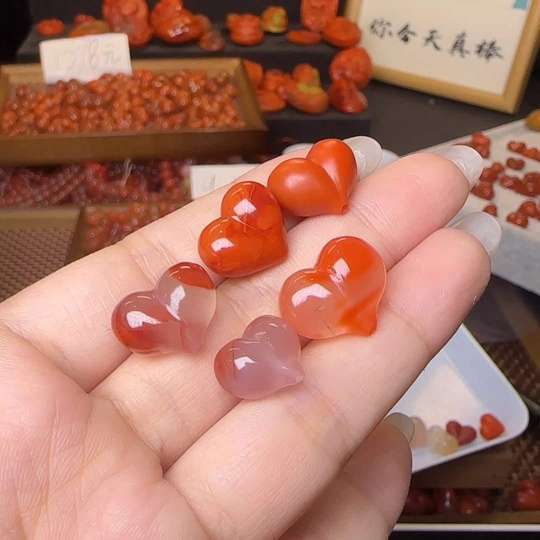 欢****南红玛瑙未镶嵌吊坠(不含链)