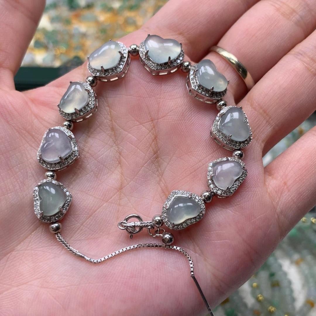 颈饰银S925镶嵌翡翠爱心手链