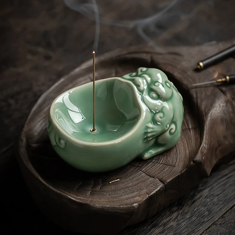 青瓷青瓷神兽香插室内香薰炉茶道配件香座线香底座禅意香炉摆件