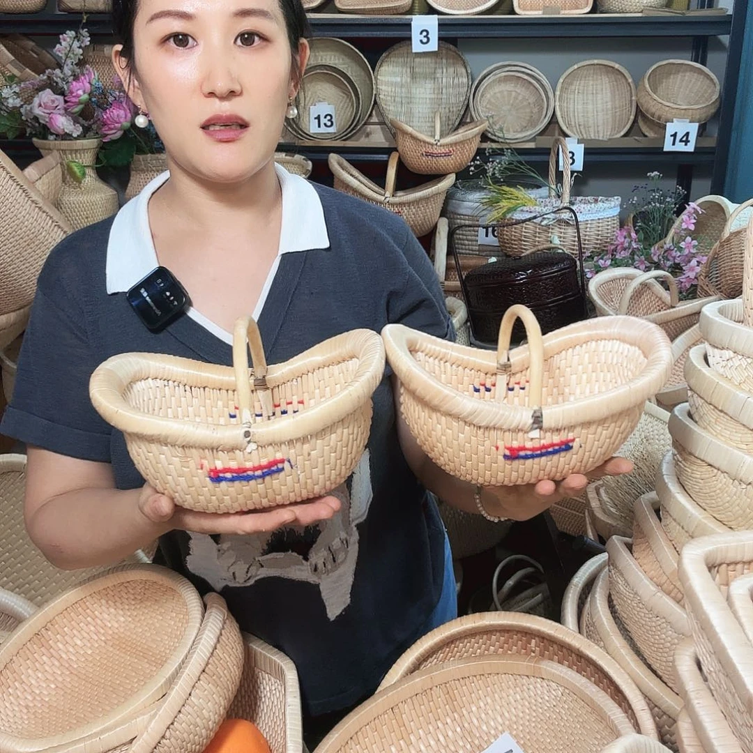 人***天木2个微微瑕红元宝加密特小