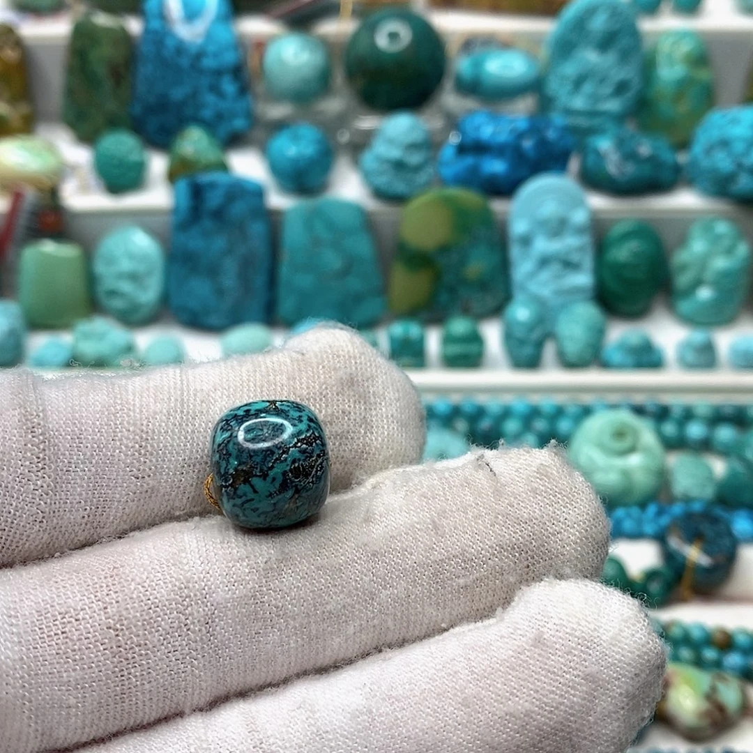 风***静绿松石未镶嵌天然原矿 地大质检