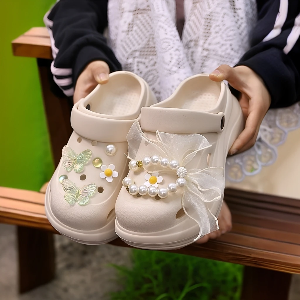 2025新款甜美蝴蝶结洞洞鞋夏季女士厚底增高防滑户外穿踩屎感凉鞋