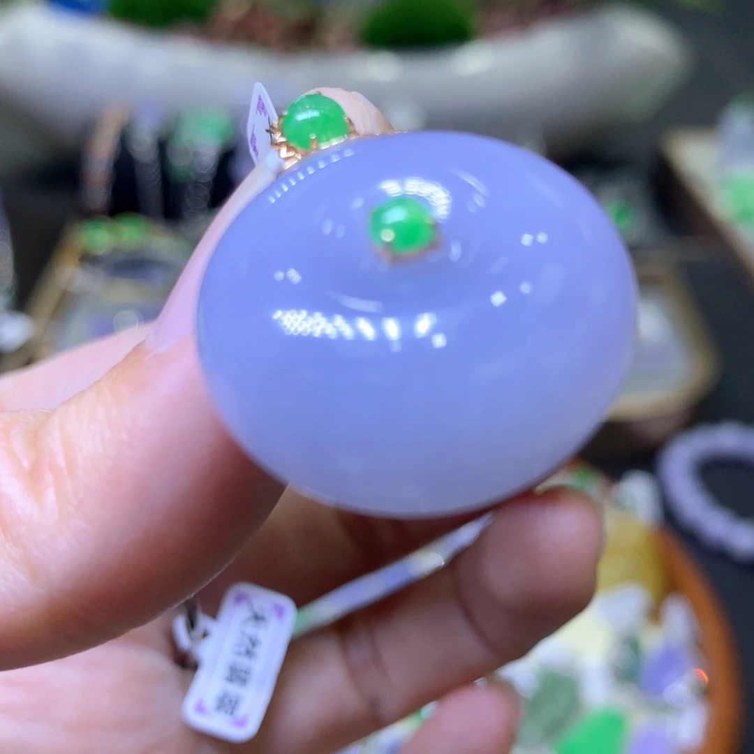 【闪购商品】翡翠颈饰18K金镶嵌翡翠吊坠项链