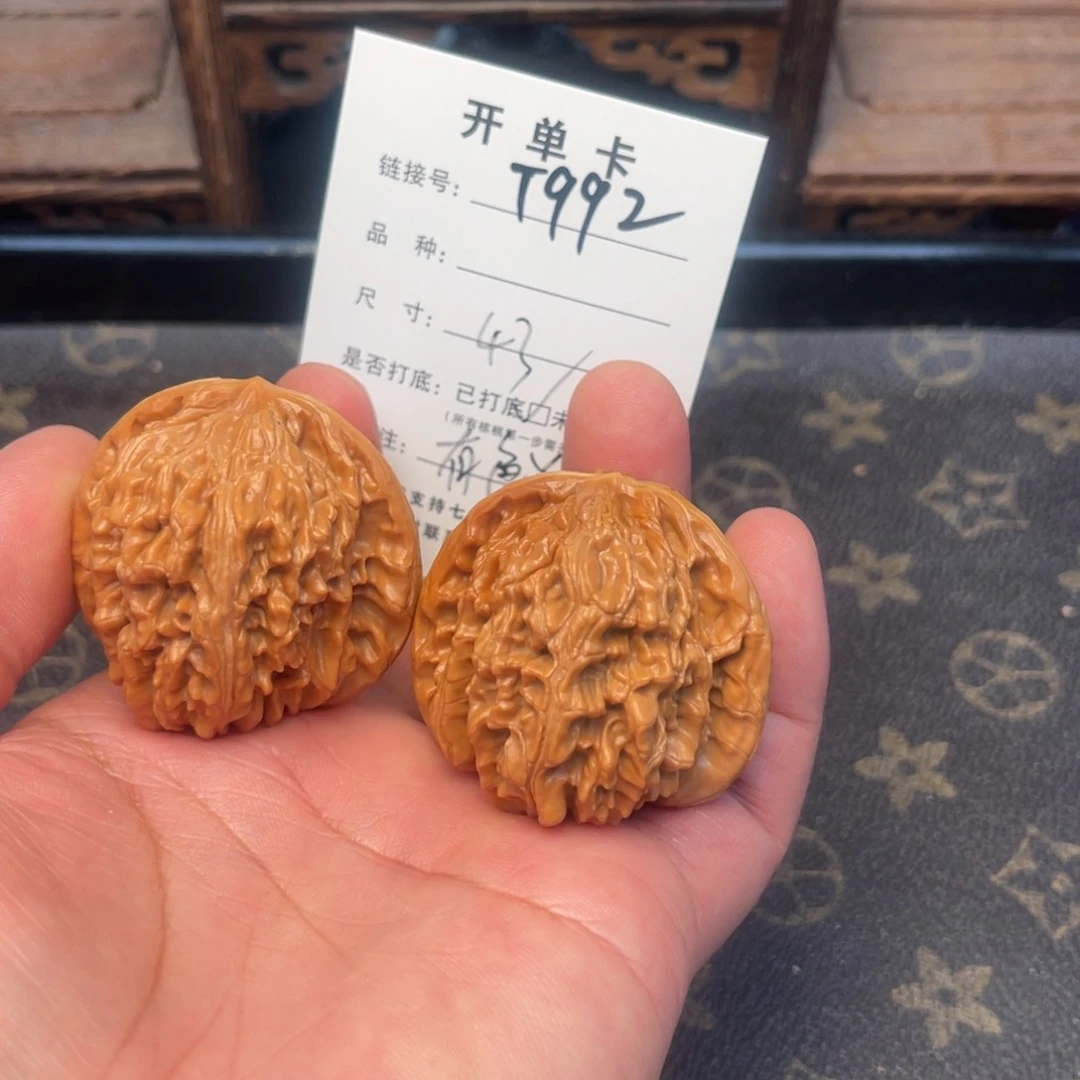 桃核吊坠文玩核桃