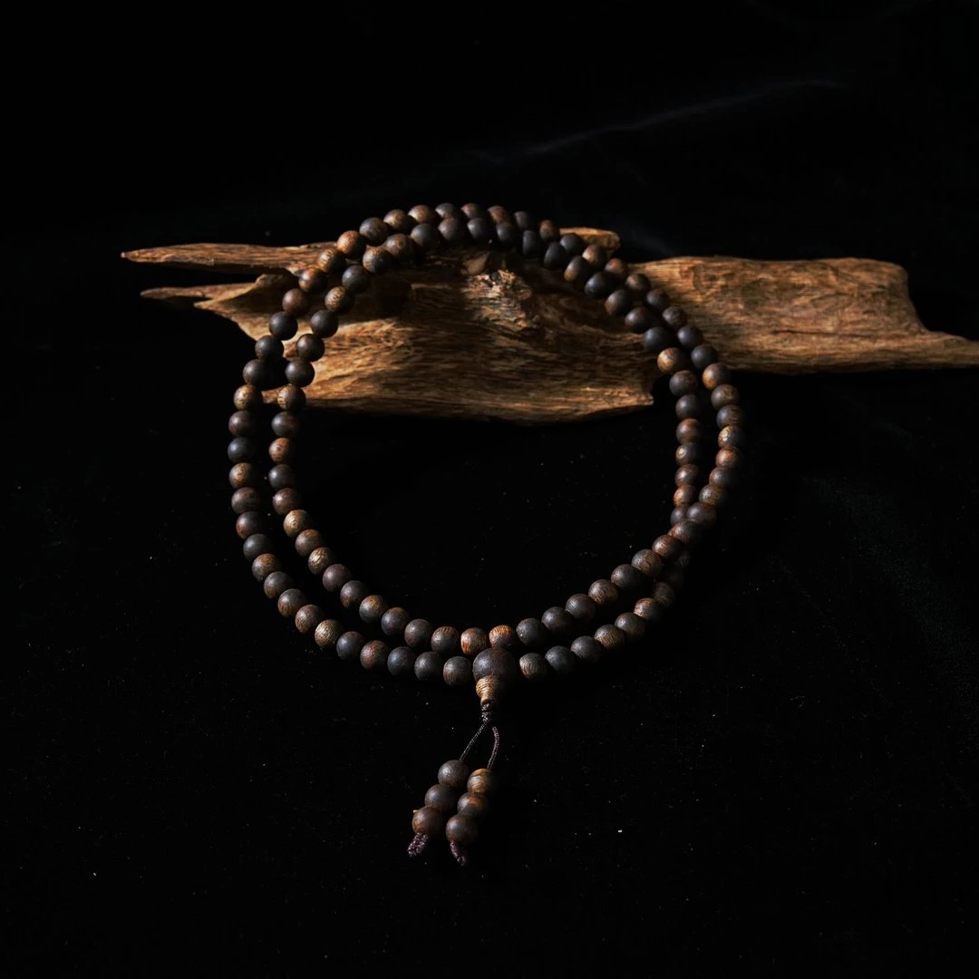 沉香0.8香霸虫漏圆珠手串多圈30g+（一代苗）