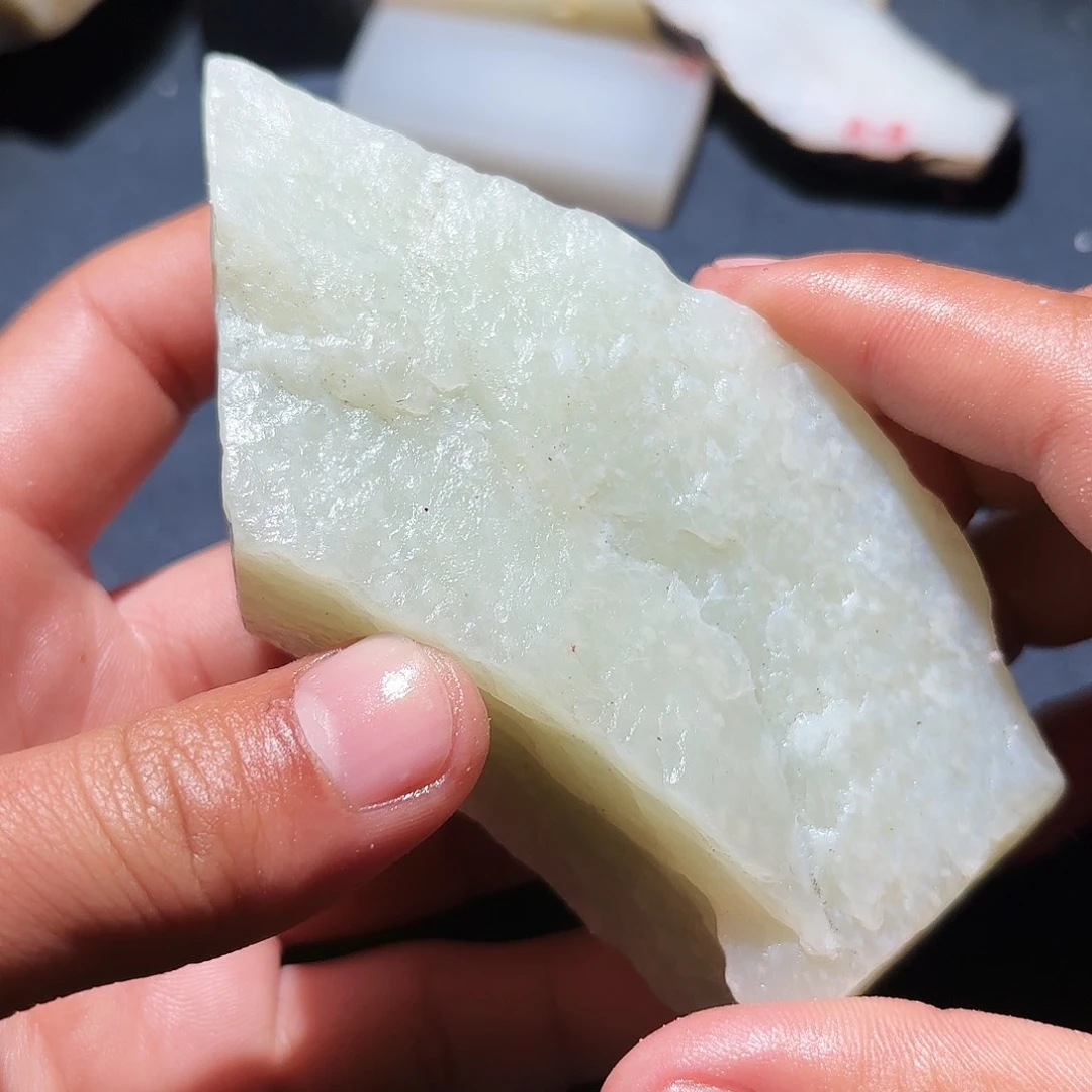 和田玉未镶嵌珠宝奇石