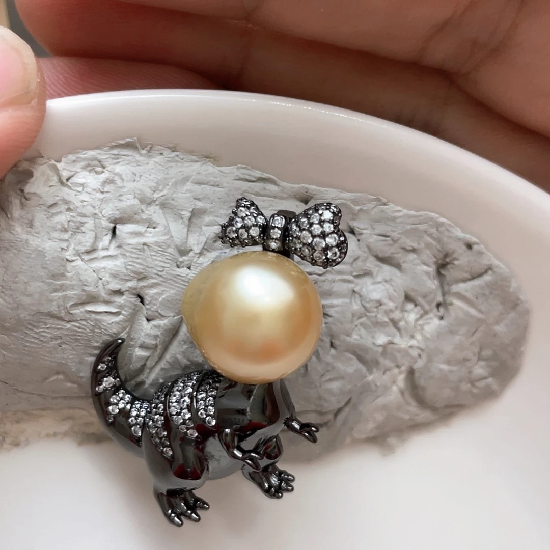 银S925镶嵌海水珍珠颈饰