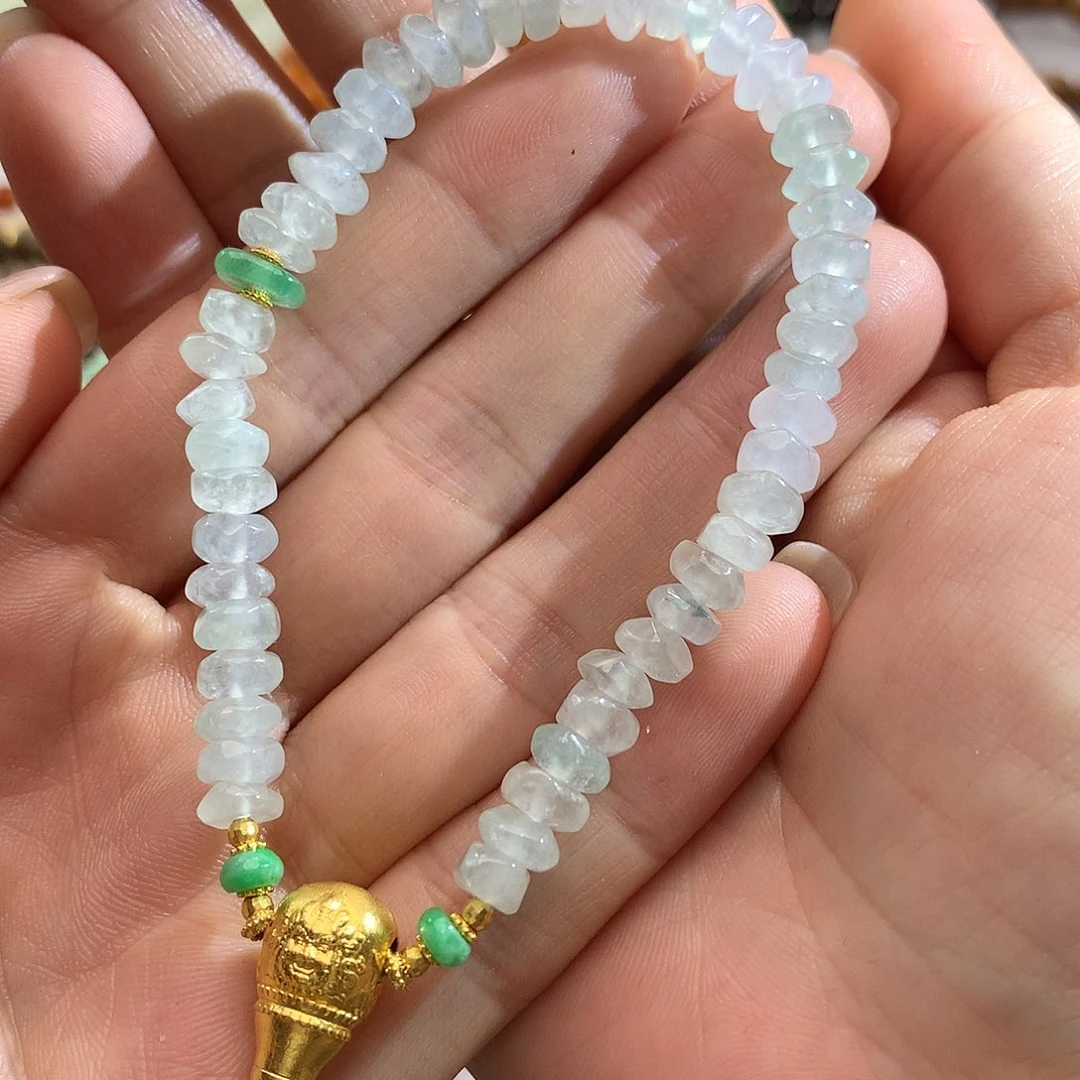 翡翠18K金镶嵌手串翡翠手串