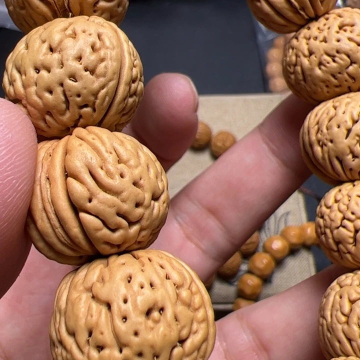 猴头核桃手串郭*辉来啦