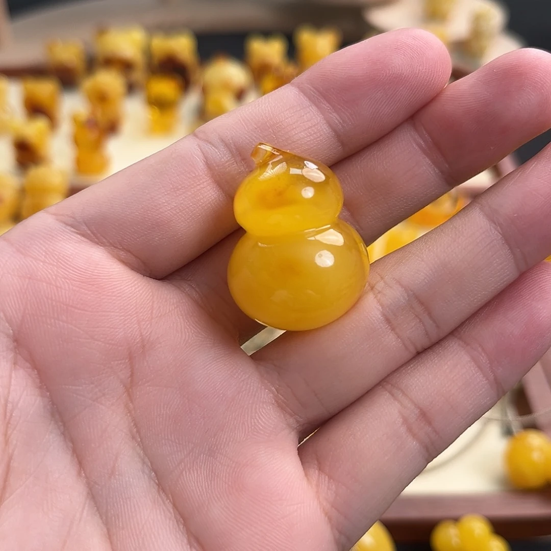 心***心未镶嵌琥珀珠宝奇石