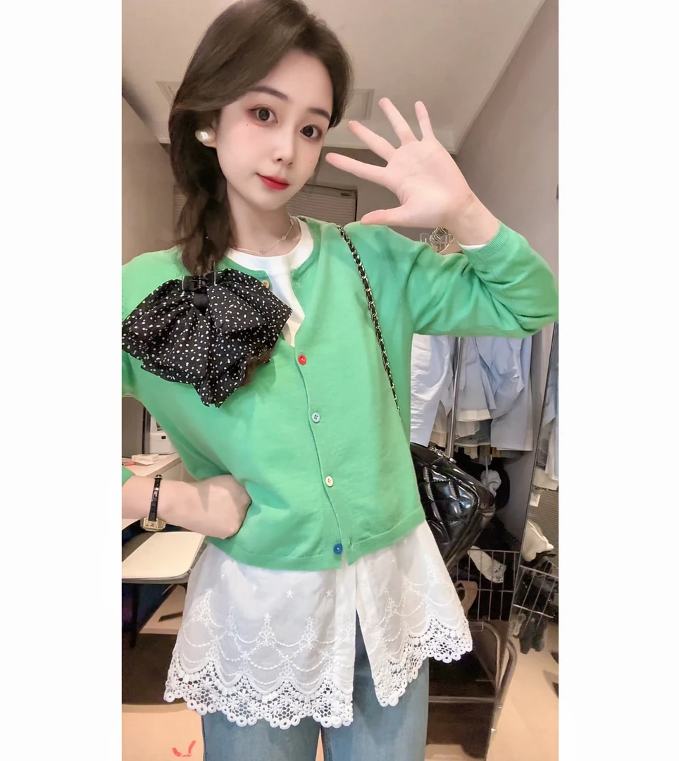 2025早春净色圆领彩色扣超细羊毛针织+蕾丝拼接T