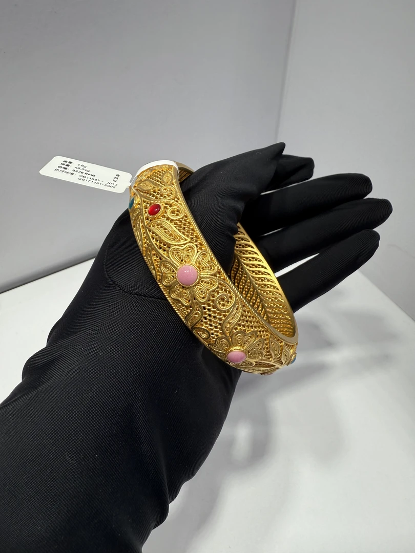 足银银制品 银饰品 编号：184804宽版粉红绿手镯