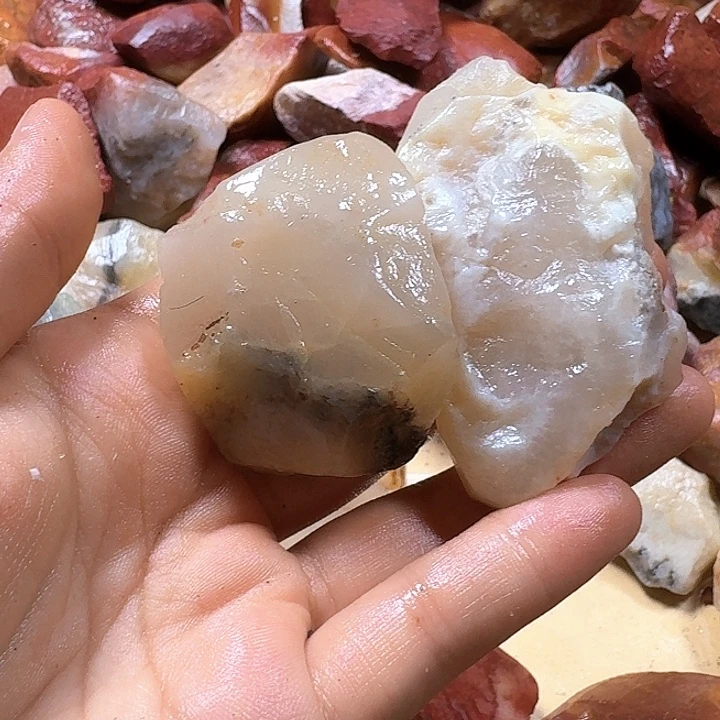 香***丝寿山石寿山石的颜色