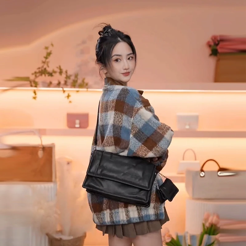 上班通勤单肩斜挎云朵包出门便携休闲时尚百搭流行女士腋下托特包