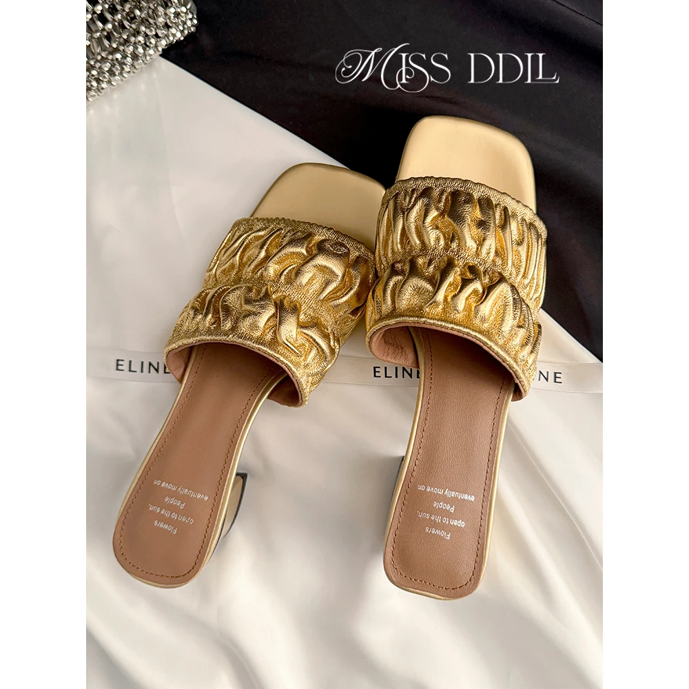 MISSDDLL北欧夏日~软羊皮皱褶露趾粗跟凉拖鞋夏外穿金色一字拖