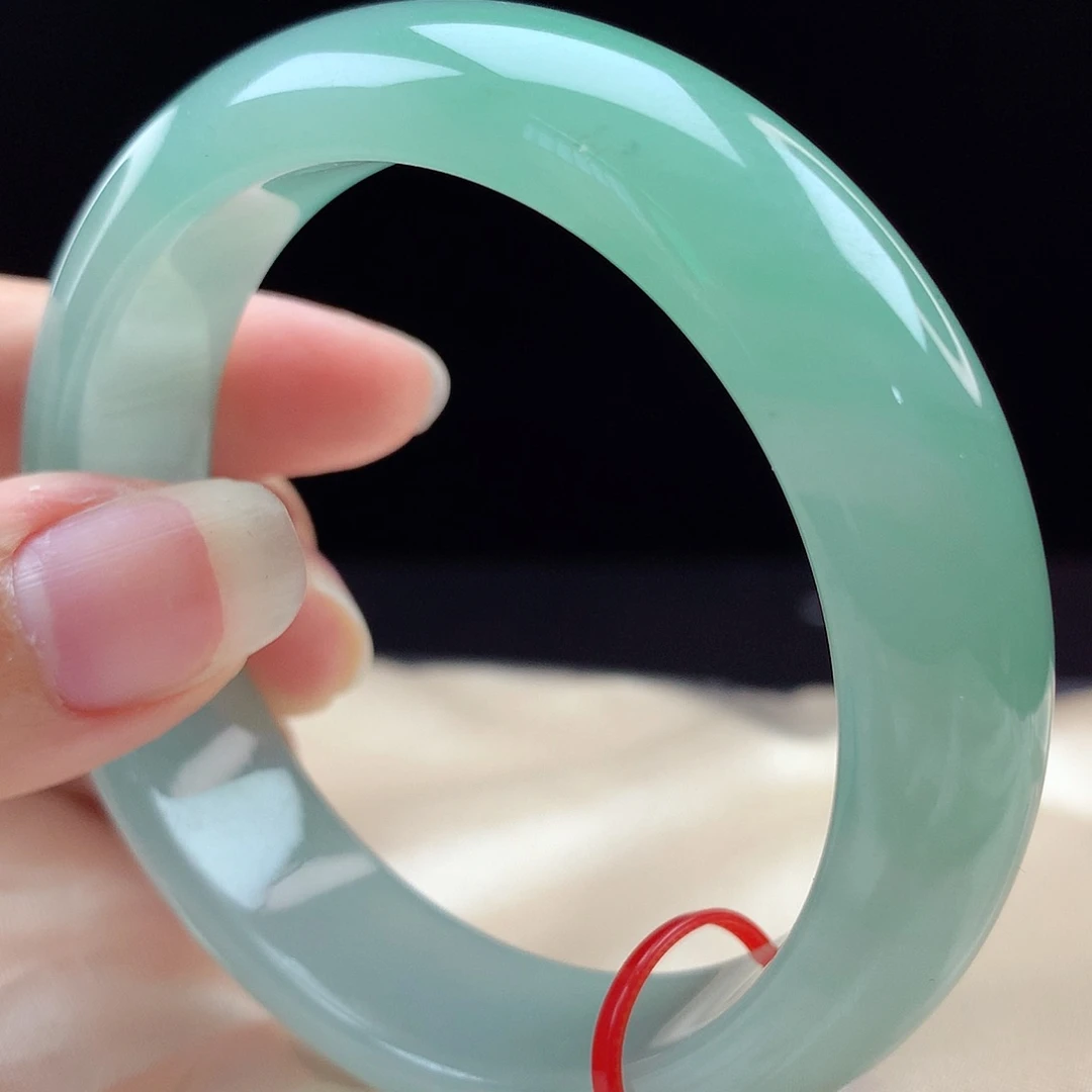 未镶嵌手镯翡翠0141，