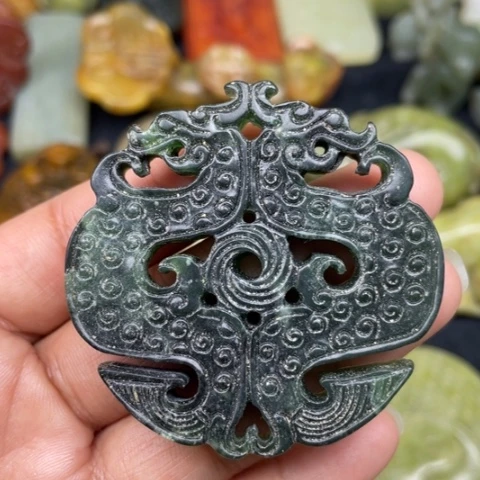 蛇纹石玉颈饰未镶嵌89