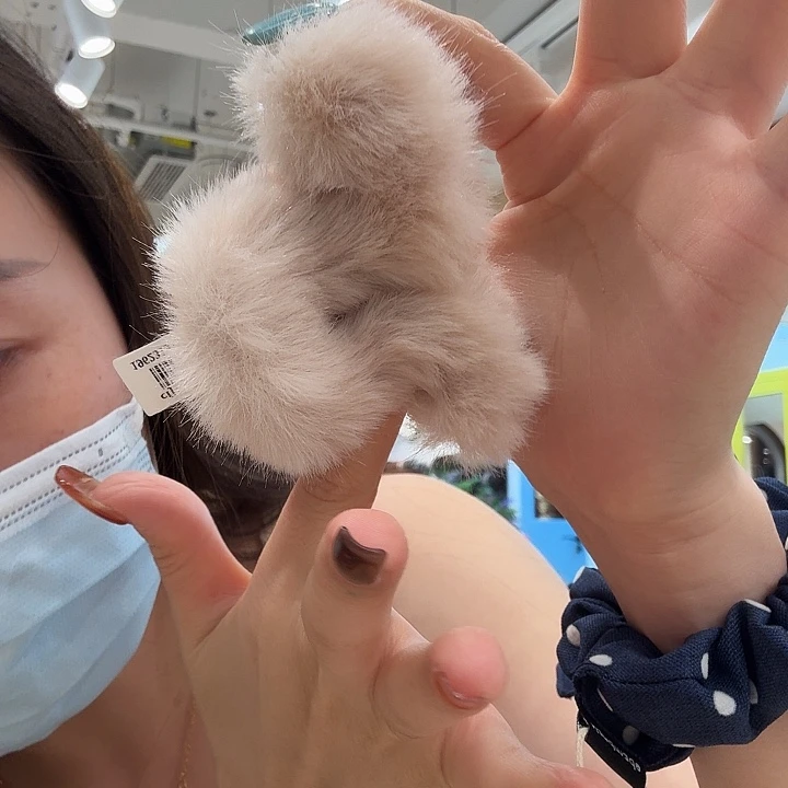 铁合金皮质粉色毛半抓9