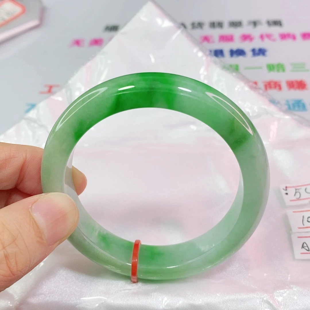 翡翠手镯未镶嵌恛*54圈口正圈