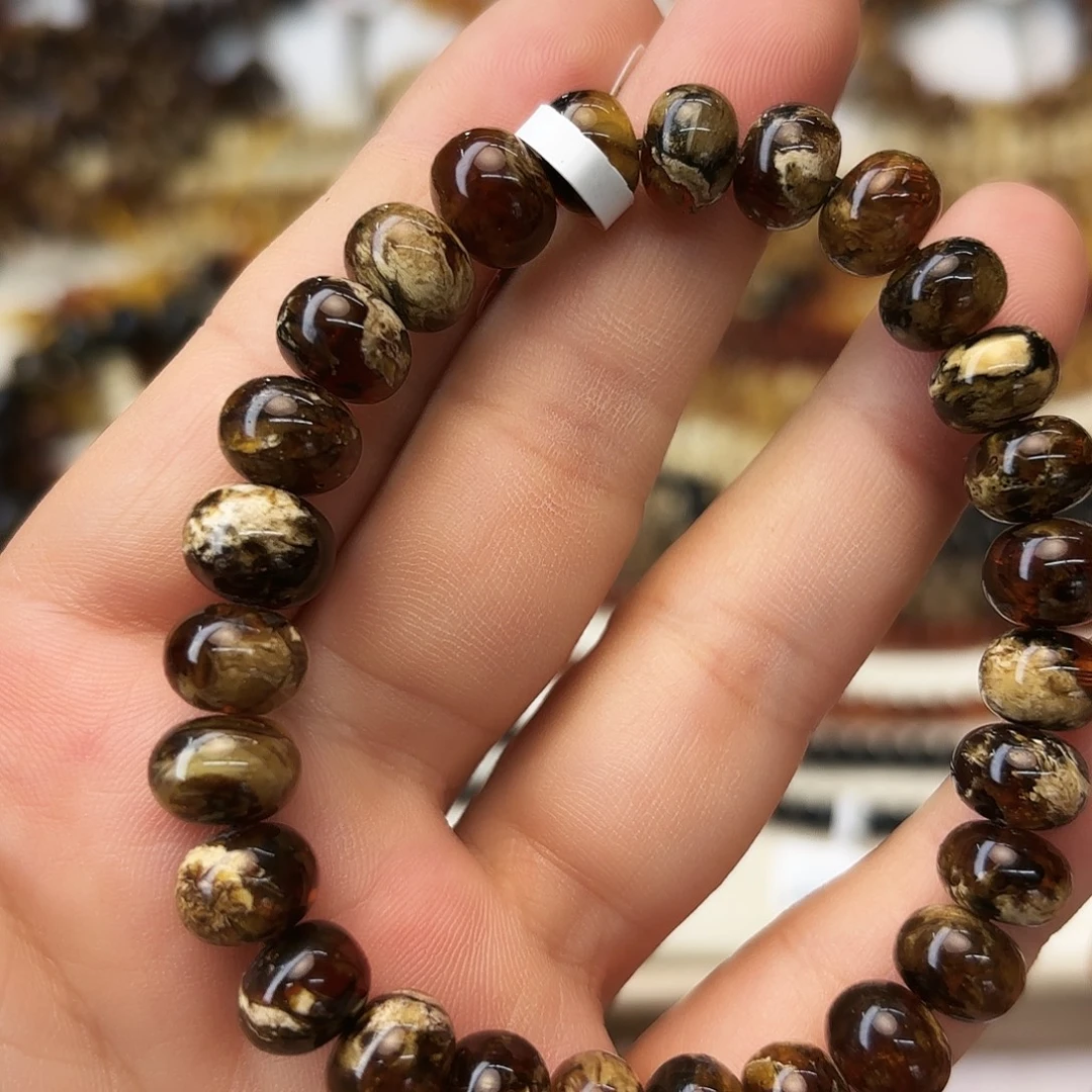 琥珀未镶嵌裸石九91339