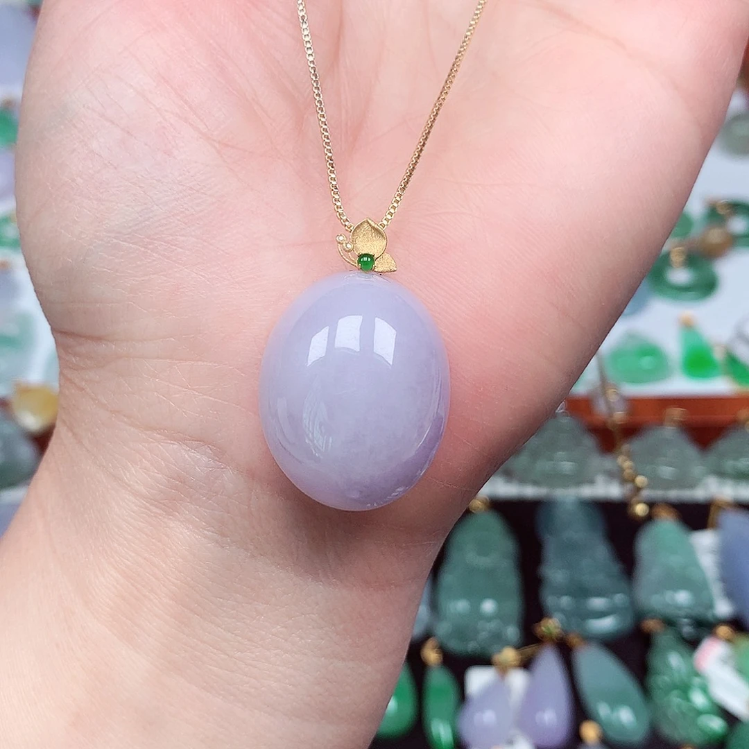 翡翠颈饰18K金镶嵌天然翡翠A货