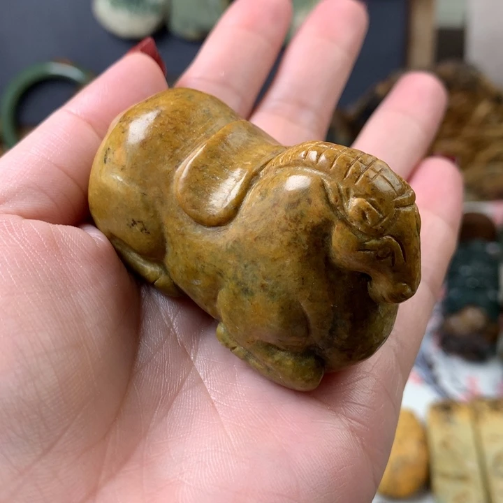 岫岩河磨玉（透闪石质玉）手把未镶嵌小**光