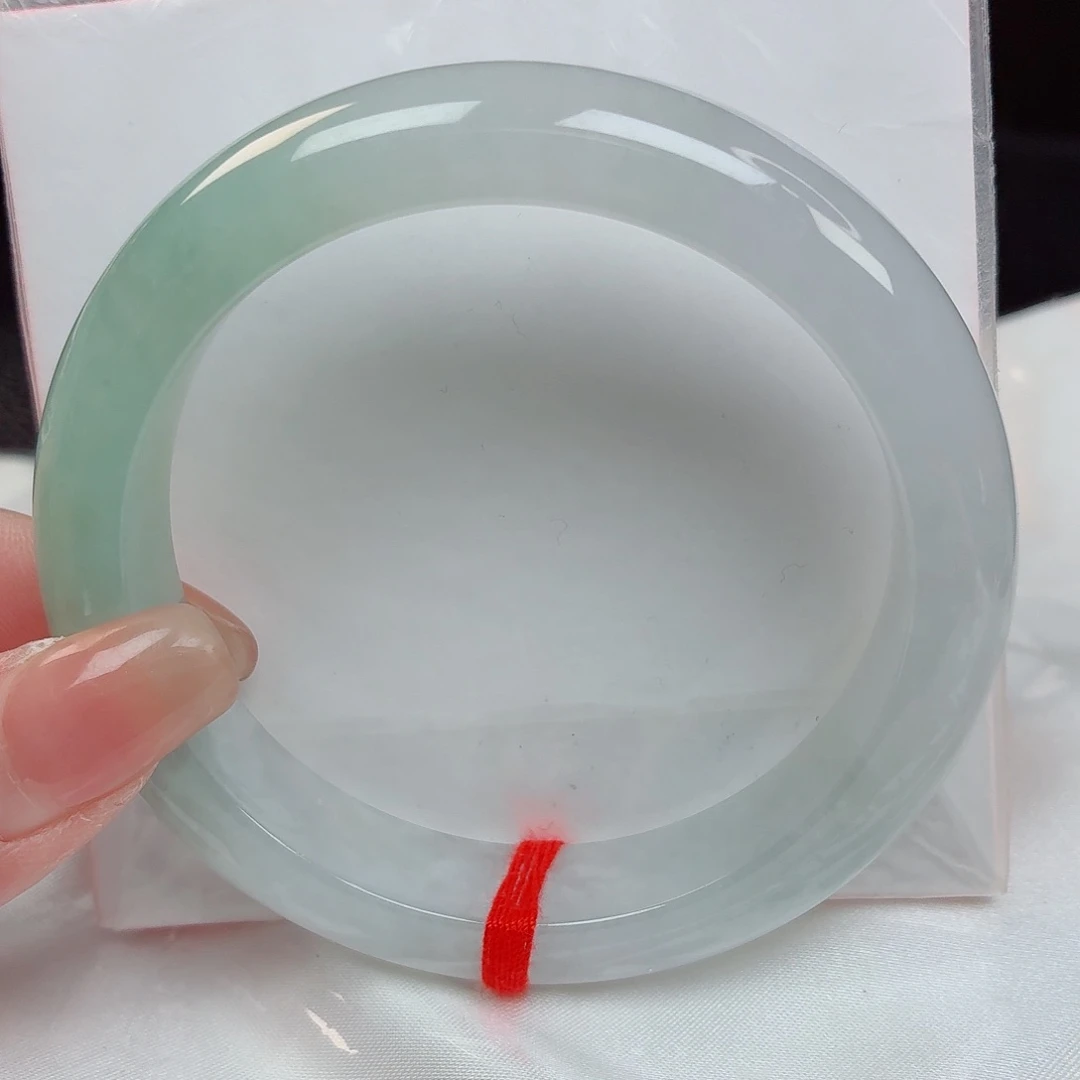 翡翠手镯未镶嵌57