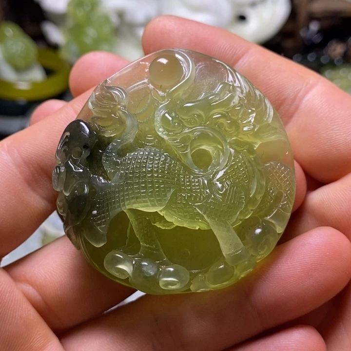 未镶嵌岫玉岫玉颈饰