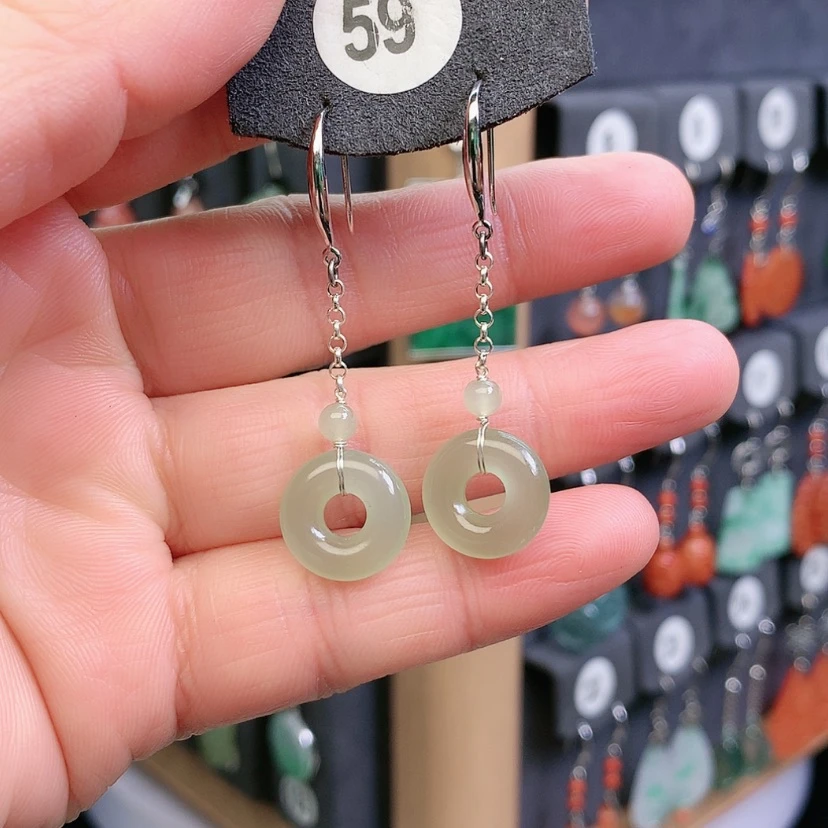 【闪购商品】和田玉耳饰银S925镶嵌精美