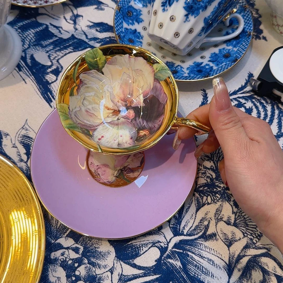 摆件欧洲瓷器收藏鉴赏