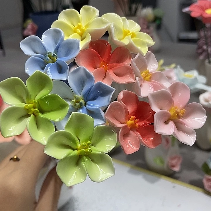 陶瓷纯手工捏花设计