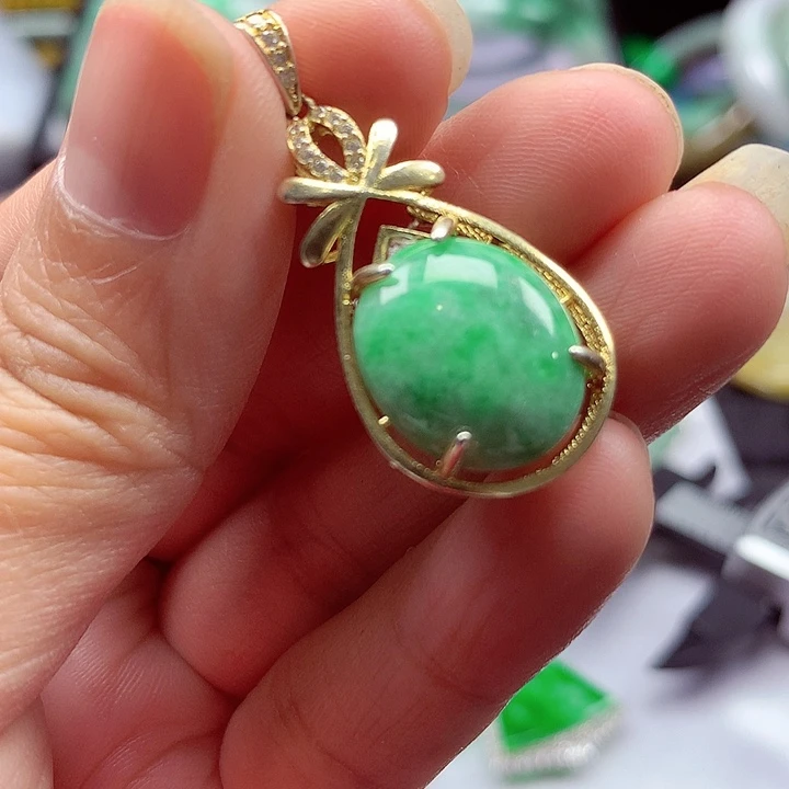 颈饰银S925镶嵌翡翠翡翠